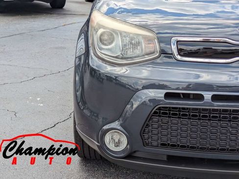 Used 2016 Kia Soul ! w/ Premium Package FWD image 11