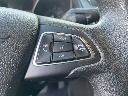 Used 2018 Ford Focus SEL image 49