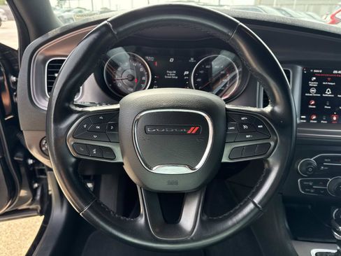 Used 2023 Dodge Charger SXT RWD image 21
