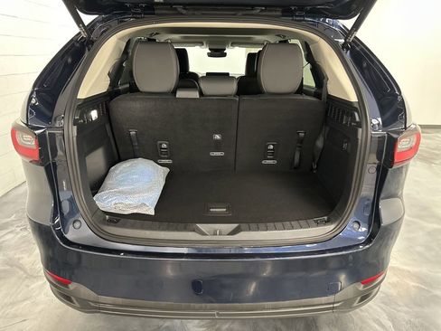 Certified 2024 MAZDA CX-90 Plug-In Hybrid w/ Preferred AWD/4WD image 10