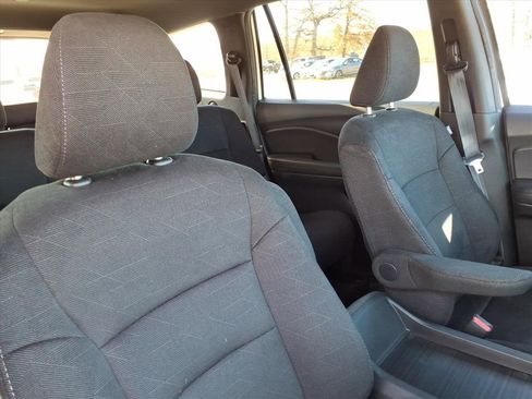 Used 2022 Honda Pilot Sport image 18