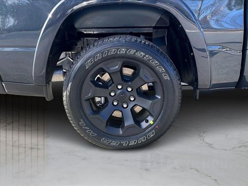 New 2026 RAM 1500 4x4 Crew Cab image 35