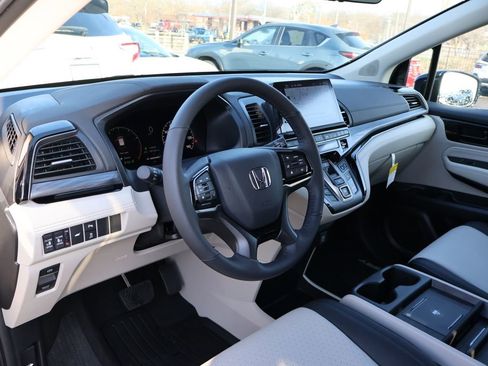 New 2026 Honda Odyssey Elite image 15