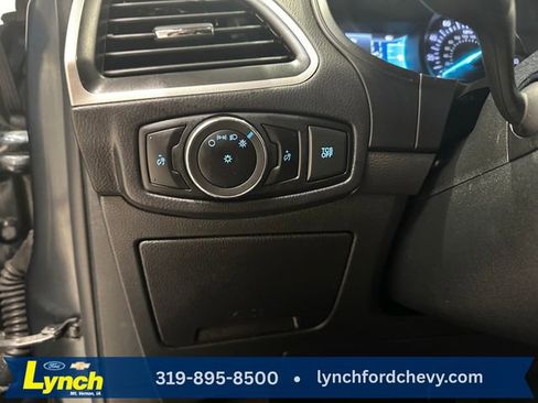 Used 2024 Ford Edge SEL AWD/4WD image 17