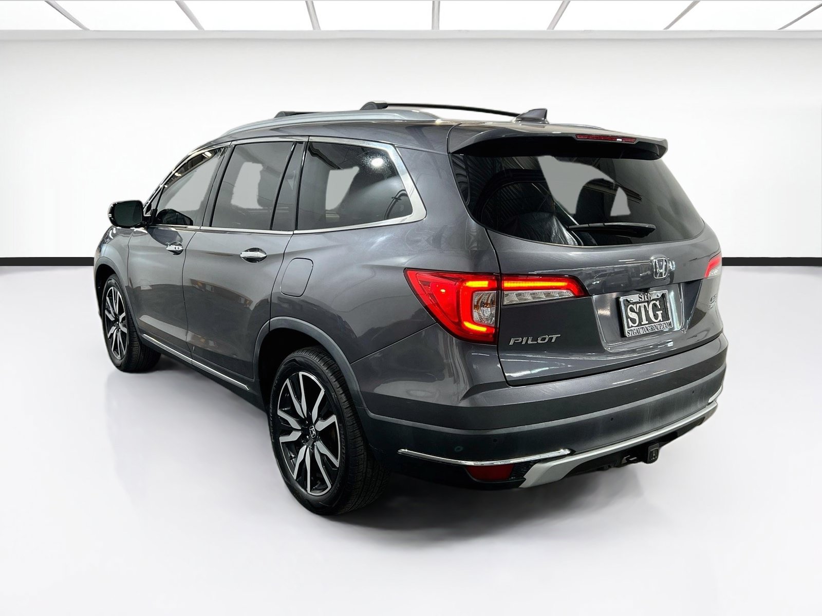 Used 2019 Honda Pilot Elite image 6