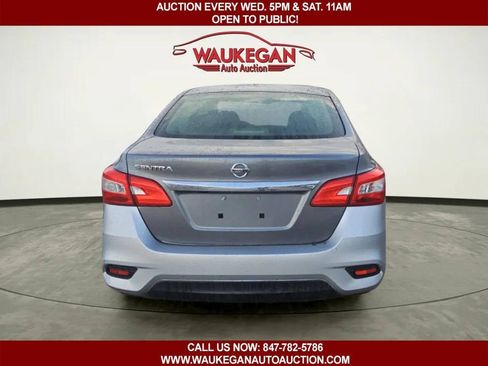 Used 2019 Nissan Sentra S image 5
