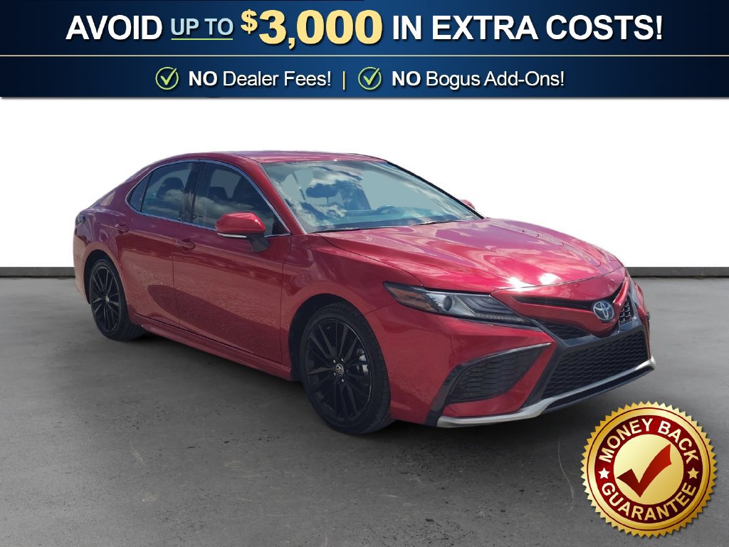Used 2024 Toyota Camry XSE FWD image 10