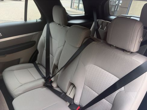 Used 2018 Ford Explorer 4WD image 25