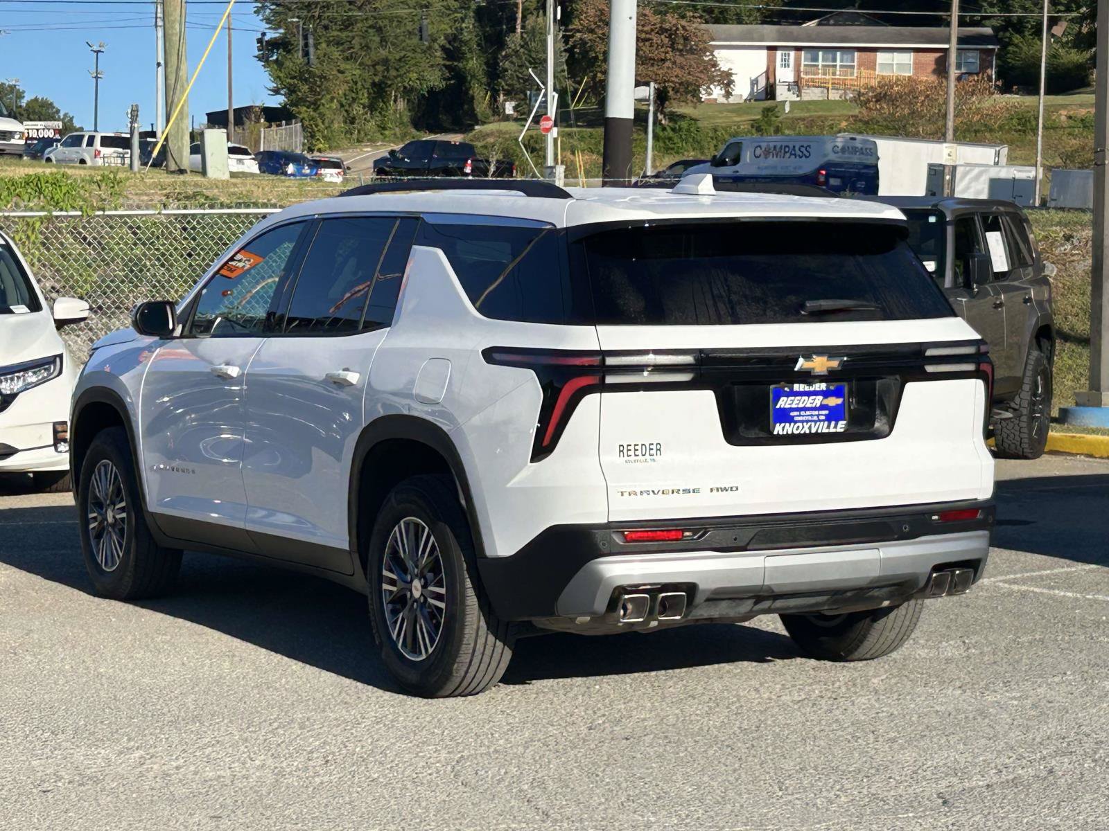 Used 2026 Chevrolet Traverse LT AWD/4WD image 5