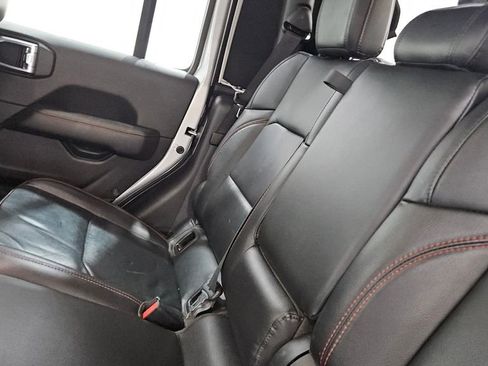 Used 2022 Jeep Gladiator Rubicon w/ LED Lighting Group image 9