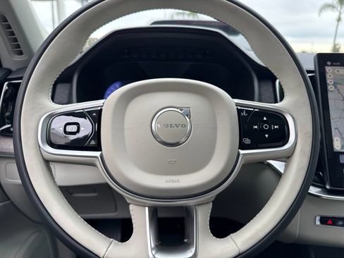 New 2026 Volvo XC90 T8 Ultra w/ Protection Package Premier image 24
