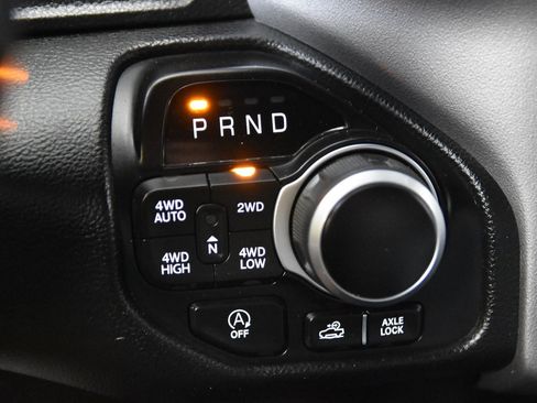 Used 2023 RAM 1500 Lone Star AWD/4WD image 30