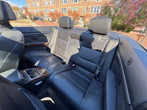Used 2011 BMW 328i Convertible image 8