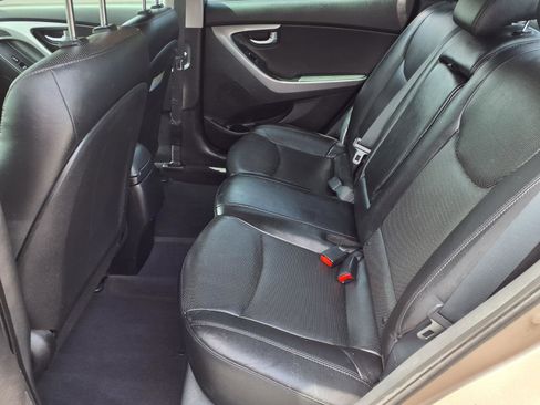 Used 2016 Hyundai Elantra Limited FWD image 7
