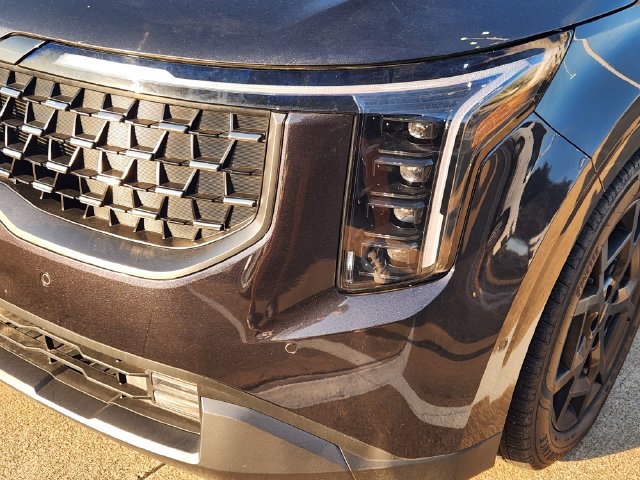 Used 2025 Kia Carnival SX Prestige FWD image 8