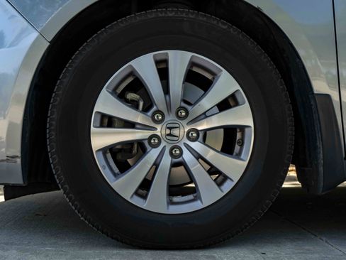 Used 2016 Honda Odyssey EX-L image 14