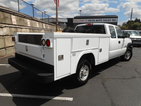 Used 2003 Chevrolet Silverado 2500 4x4 Extended Cab image 9