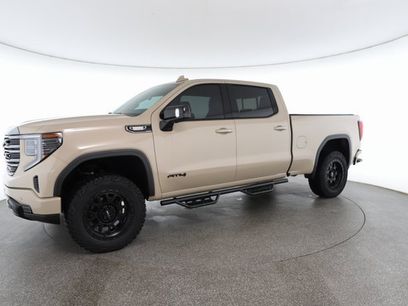 Used 2022 GMC Sierra 1500 AT4 w/ Technology Package