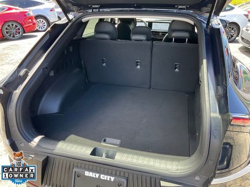 Used 2024 Kia EV6 Light RWD image 8