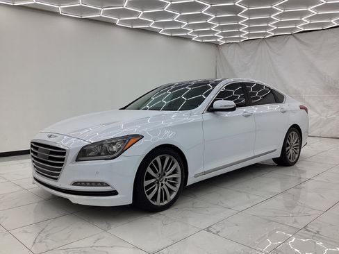 Used 2015 Hyundai Genesis 5.0 w/ Option Group 05 RWD image 6