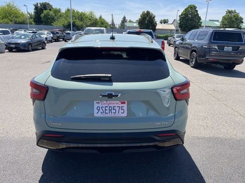 Used 2025 Chevrolet Trax ACTIV w/ Driver Confidence Package image 6