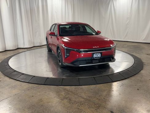 New 2025 Kia K4 EX image 3