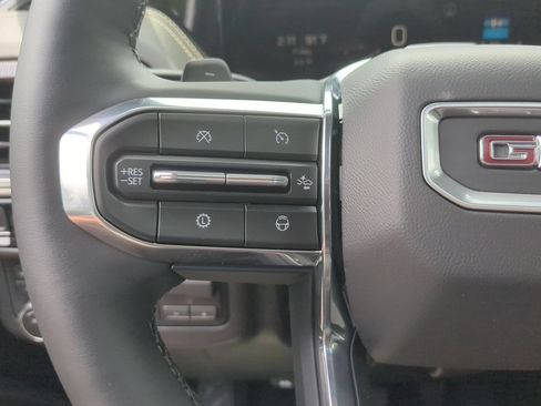 Used 2026 GMC Yukon Elevation w/ Elevation Premium Package AWD/4WD image 35