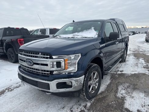 Used 2020 Ford F150 XLT w/ Equipment Group 302A Luxury image 3