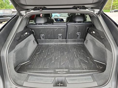 Used 2024 Cadillac Lyriq Luxury w/ LPO, Floor Liner Package RWD image 30