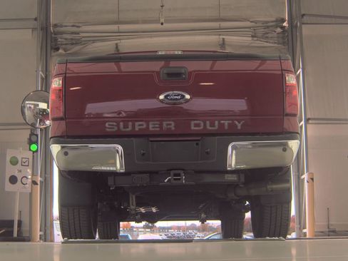 Used 2014 Ford F250 Lariat w/ Lariat Ultimate Package image 7