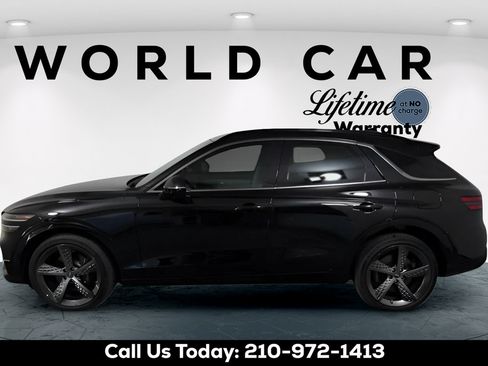 Used 2025 Genesis GV70 3.5T Sport w/ Sport Advanced Package AWD/4WD image 6