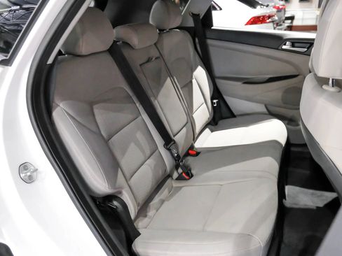Used 2019 Hyundai Tucson Value FWD image 46