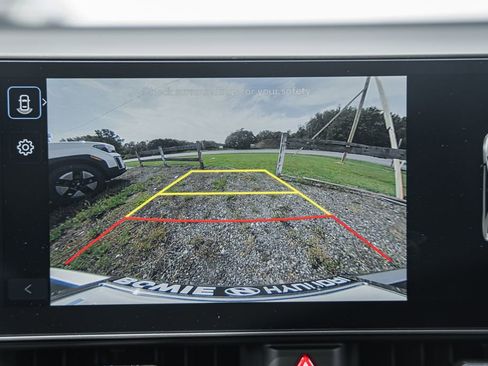 New 2025 Hyundai Ioniq 5 SEL image 40