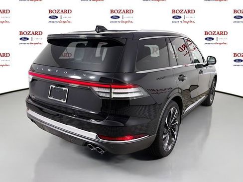 New 2026 Lincoln Aviator Reserve w/ Luxury Package RWD image 8