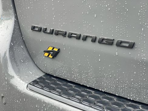 Used 2022 Dodge Durango R/T w/ Blacktop Package image 13