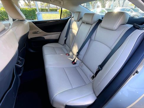Used 2021 Lexus ES 350 w/ Premium Package image 21