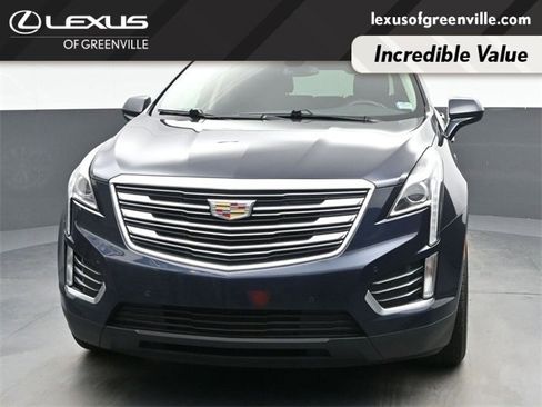 Used 2017 Cadillac XT5 Luxury w/ Driver Awareness Package image 3