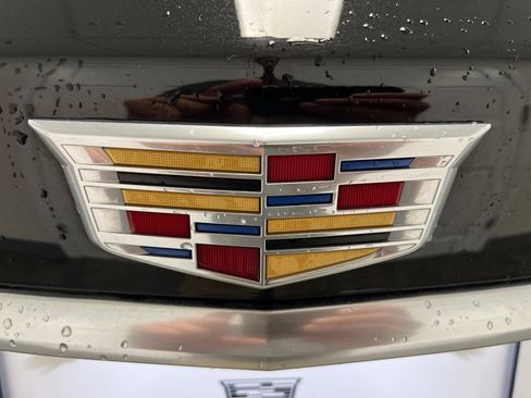 Used 2023 Cadillac XT5 Premium Luxury w/ LPO, Floor Liner Package AWD/4WD image 27