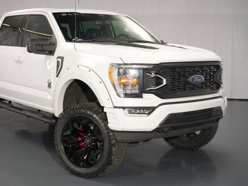 Used 2021 Ford F150 XLT w/ Equipment Group 302A High AWD/4WD image 9