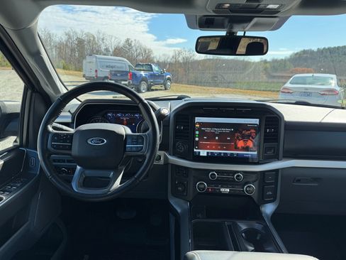 Used 2021 Ford F150 XLT w/ Equipment Group 302A High image 16