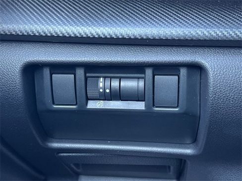 Used 2024 Subaru Crosstrek 2.5i Sport image 22