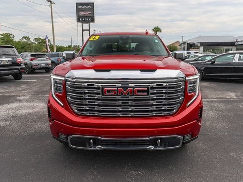 Used 2023 GMC Sierra 1500 Denali AWD/4WD image 2