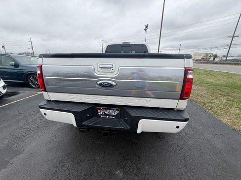 Used 2016 Ford F350 Platinum image 4