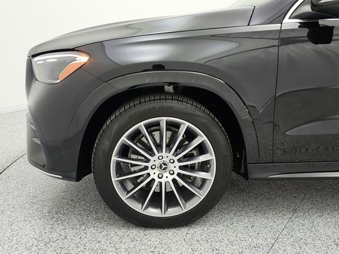 Certified 2024 Mercedes-Benz GLE 450 4MATIC image 18
