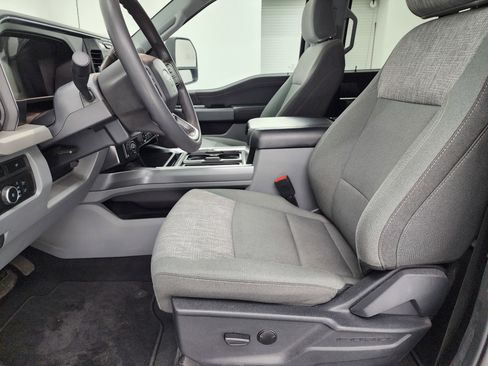 Used 2023 Ford F250 XLT w/ Tremor Off-Road Package image 8