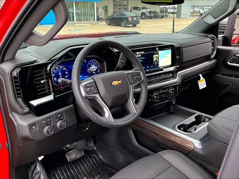 New 2026 Chevrolet Silverado 3500 LT image 6