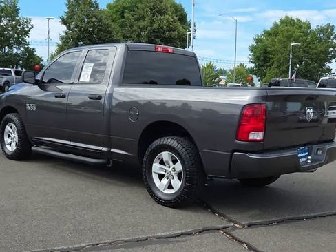Used 2018 RAM 1500 Express RWD image 6