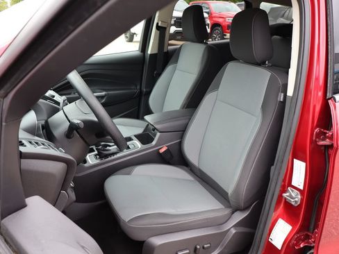 Used 2018 Ford Escape SE AWD/4WD image 9