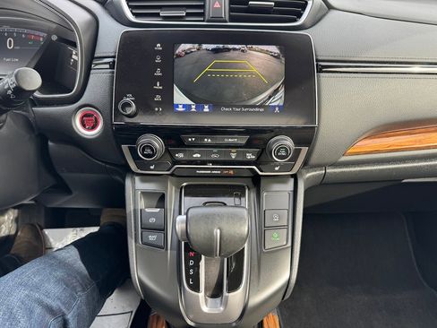 Used 2021 Honda CR-V Touring image 16