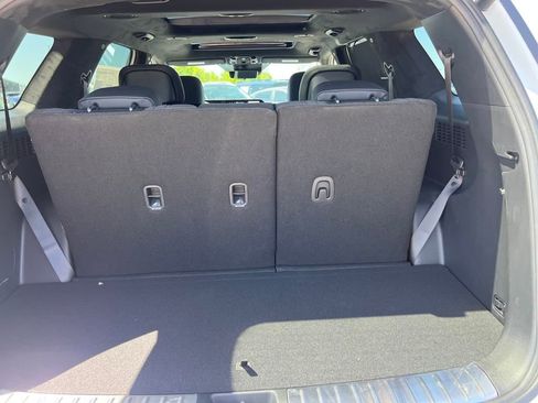 New 2025 Hyundai Palisade Calligraphy image 9